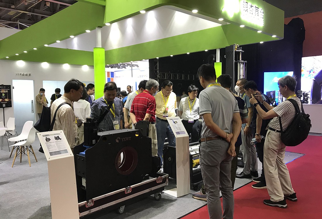 江蘇金銀杏舞臺(tái)設(shè)備有限公司